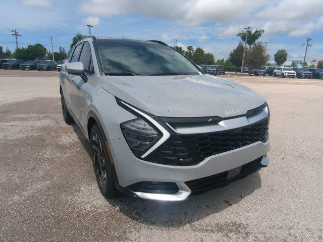 new 2025 Kia Sportage car, priced at $37,245