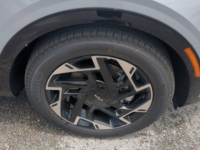 new 2025 Kia Sportage car, priced at $37,245