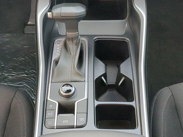 new 2025 Kia Sorento car, priced at $34,085