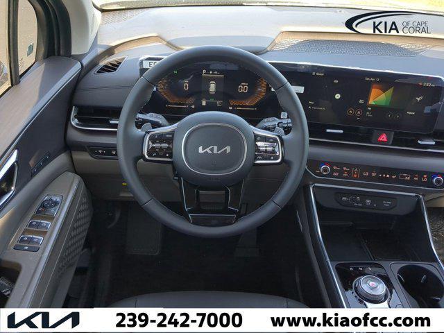 new 2025 Kia Carnival Hybrid car, priced at $40,681