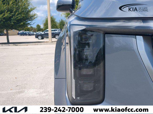 new 2024 Kia Sorento car, priced at $32,680