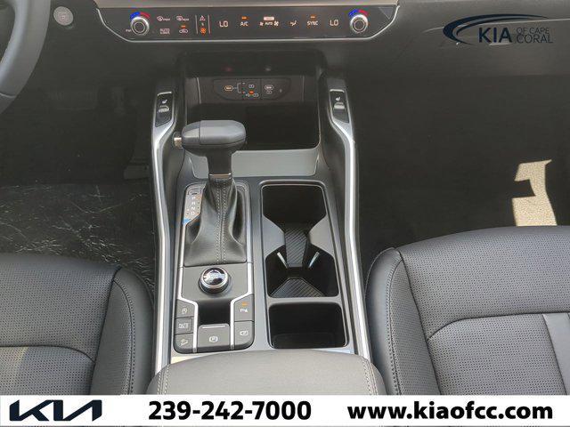 new 2024 Kia Sorento car, priced at $32,680