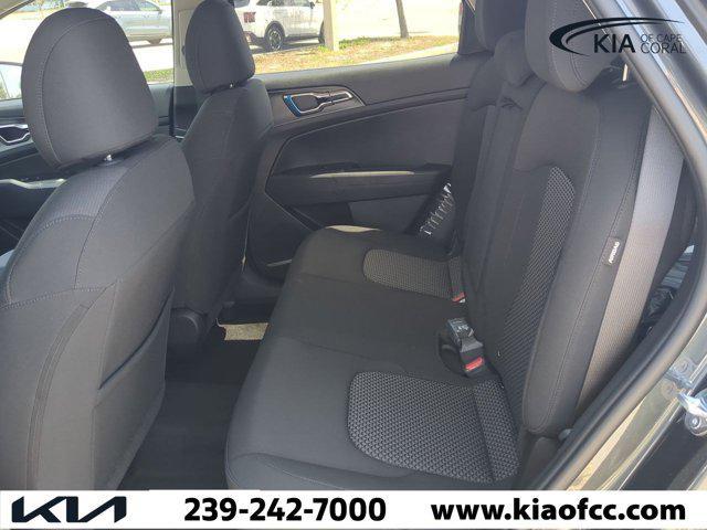 new 2025 Kia Sportage Hybrid car, priced at $29,968