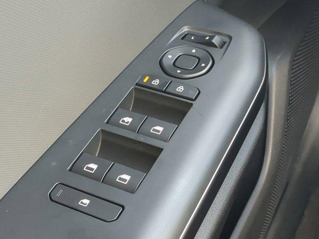 new 2025 Kia K4 car, priced at $24,320