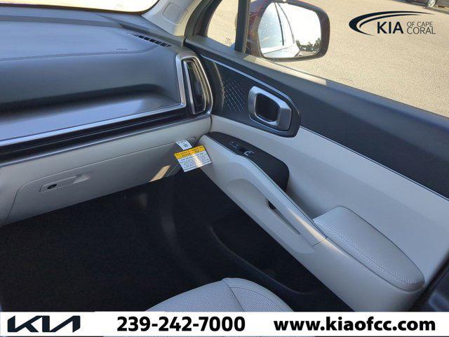 new 2025 Kia Sorento car, priced at $31,047