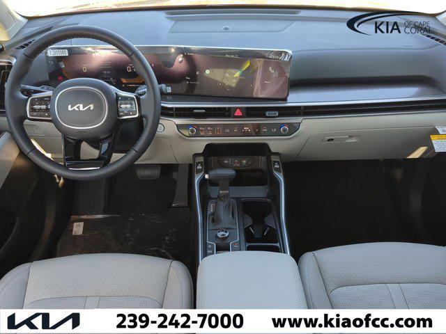 new 2025 Kia Sorento car, priced at $31,047