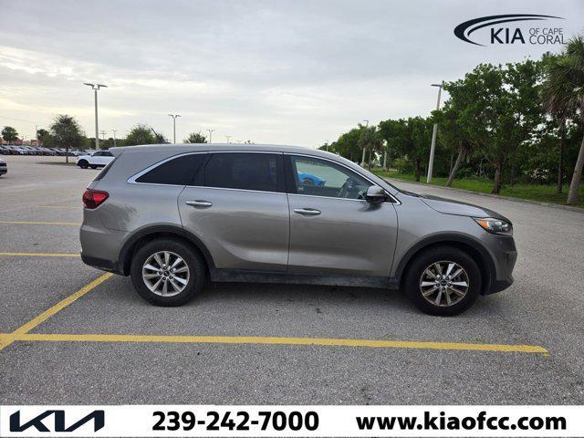 used 2019 Kia Sorento car, priced at $13,111