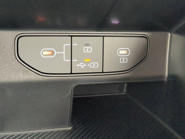 new 2025 Kia Sorento car, priced at $34,085