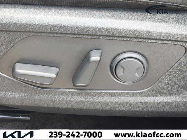 new 2025 Kia Sportage car, priced at $26,482