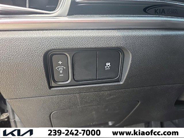 used 2024 Kia Sorento car, priced at $27,211