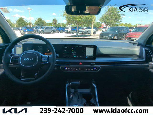 new 2024 Kia Sorento car, priced at $32,370