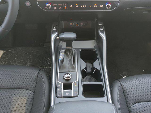 new 2024 Kia Sorento car, priced at $37,640