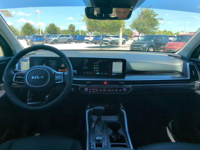new 2024 Kia Sorento car, priced at $37,640