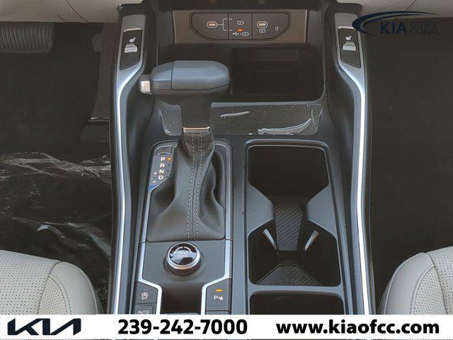 new 2025 Kia Sorento car, priced at $32,226