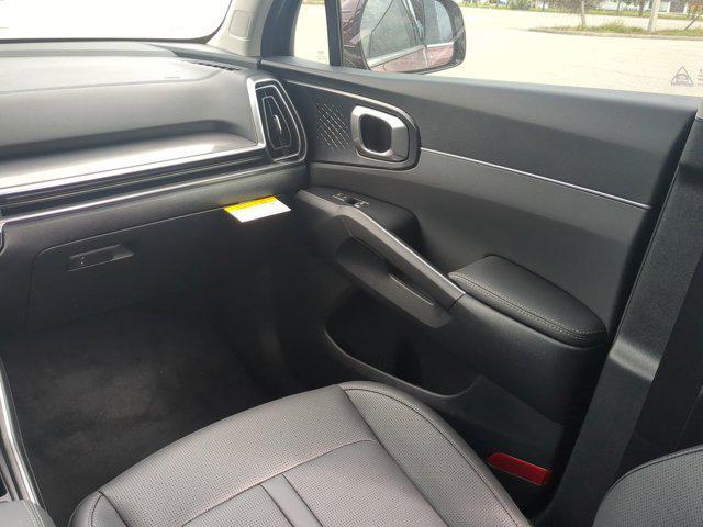 new 2025 Kia Sorento car, priced at $37,005
