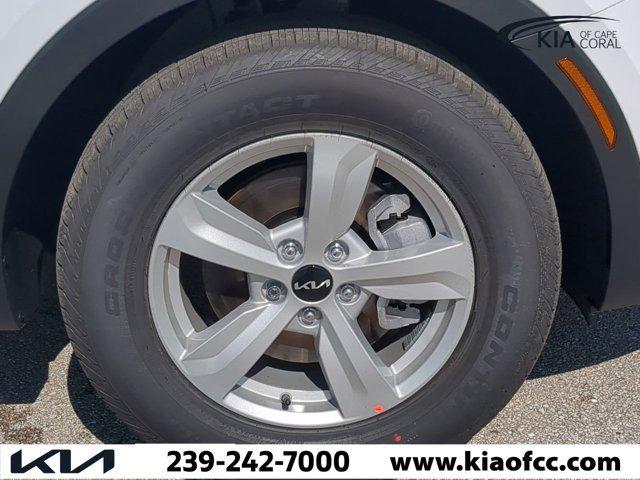new 2025 Kia Sorento car, priced at $28,286