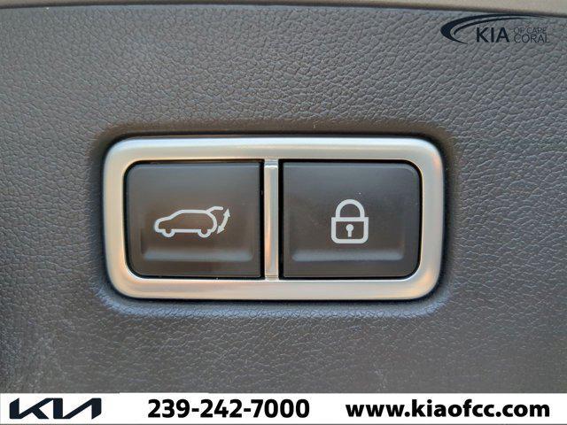 used 2022 Kia Sorento car, priced at $29,075