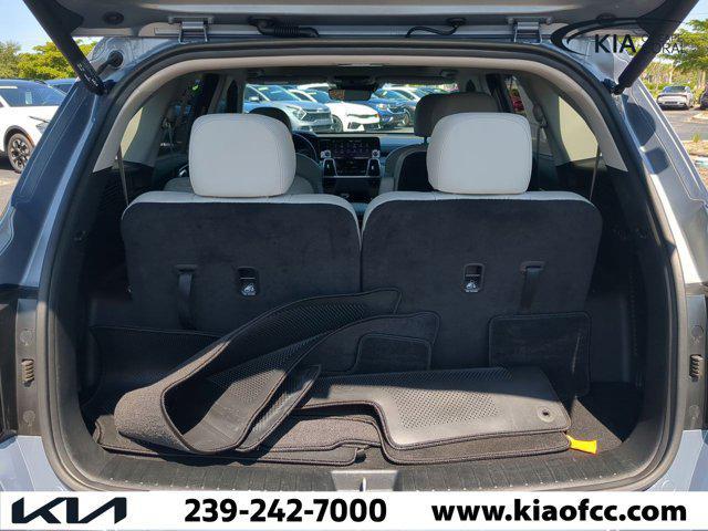 used 2022 Kia Sorento car, priced at $29,075