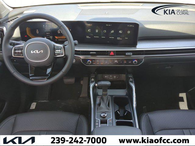 new 2025 Kia Sorento car, priced at $33,216