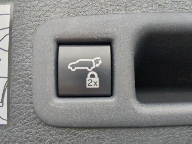 used 2023 Toyota Sienna car, priced at $38,283