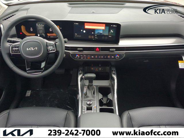new 2025 Kia Sorento car, priced at $32,824