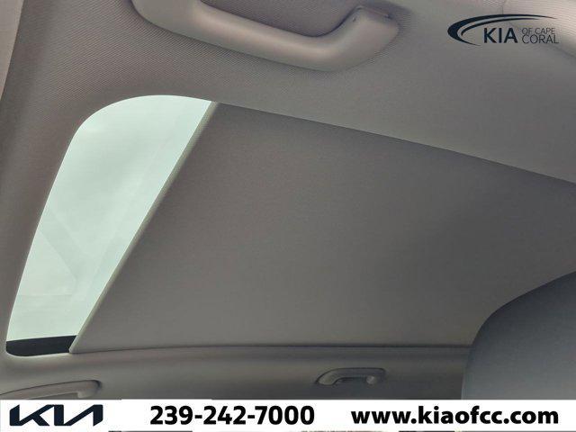 new 2025 Kia Sorento car, priced at $32,824