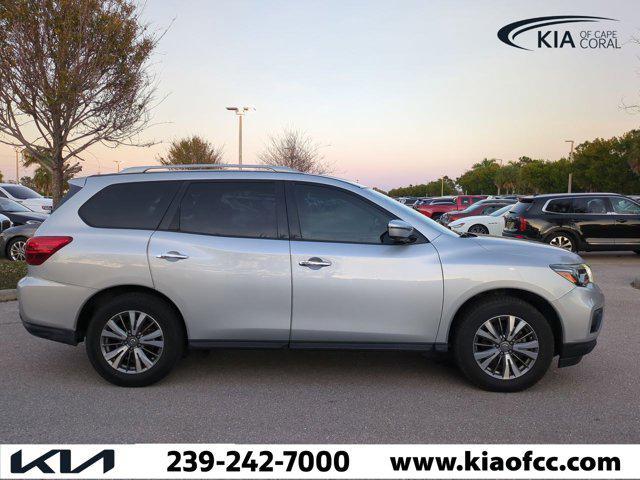 used 2020 Nissan Pathfinder car, priced at $18,626