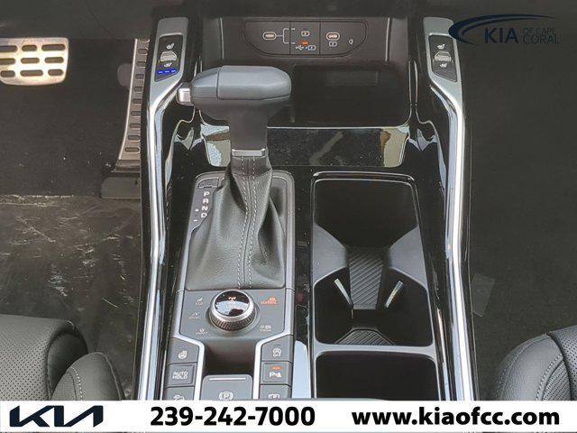 new 2025 Kia Sorento car, priced at $42,701