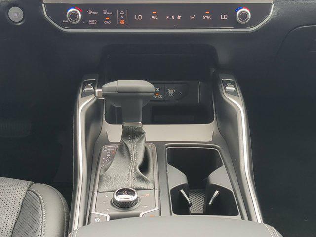 new 2024 Kia Sorento car, priced at $39,290