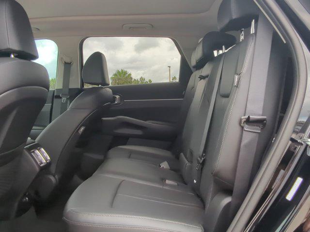 new 2024 Kia Sorento car, priced at $39,290