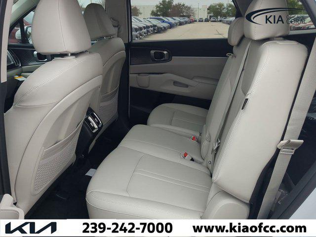 new 2025 Kia Sorento car, priced at $32,226