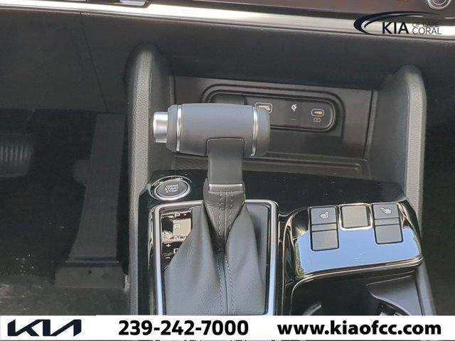 new 2025 Kia Sportage car, priced at $30,703