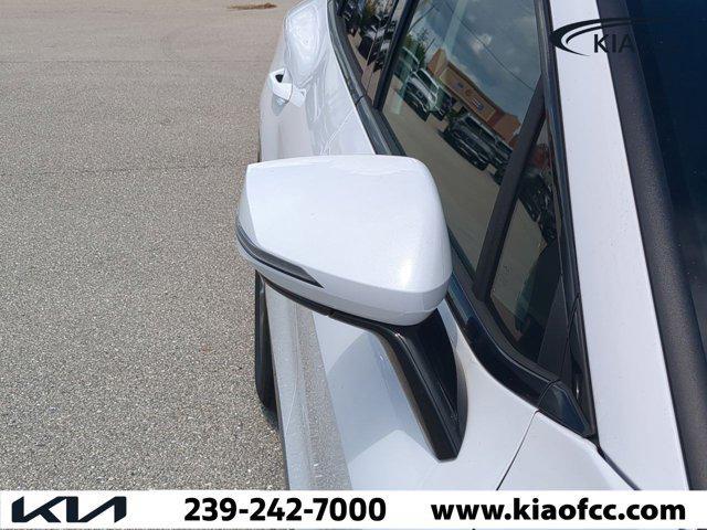 new 2025 Kia Sportage car, priced at $30,703