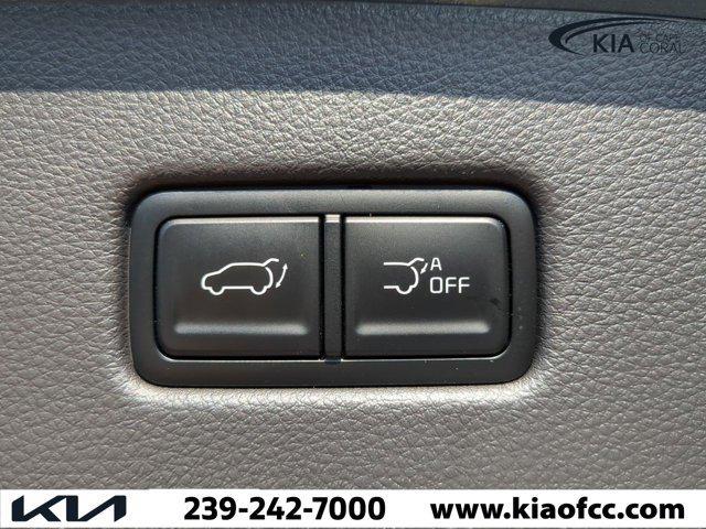 new 2025 Kia Carnival Hybrid car, priced at $45,359