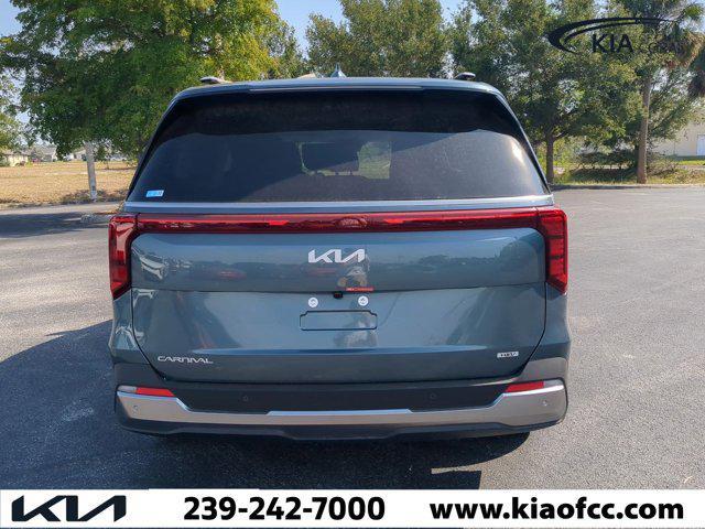 new 2025 Kia Carnival Hybrid car, priced at $45,359