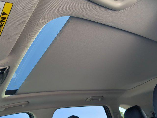new 2025 Kia Sorento car, priced at $38,165