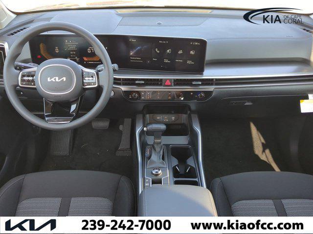 new 2025 Kia Sorento car, priced at $27,836