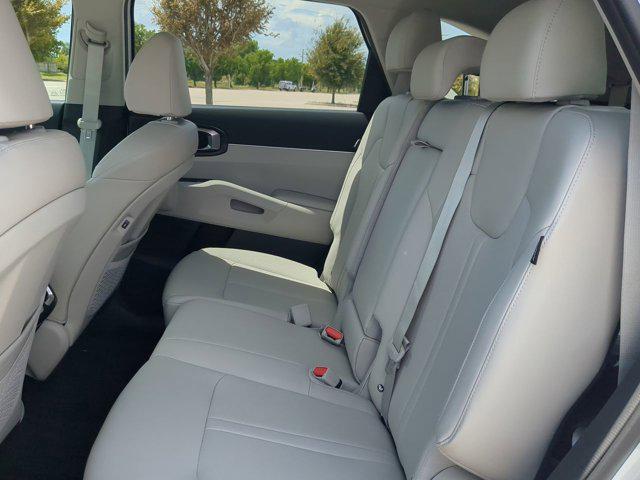 new 2025 Kia Sorento car, priced at $37,985