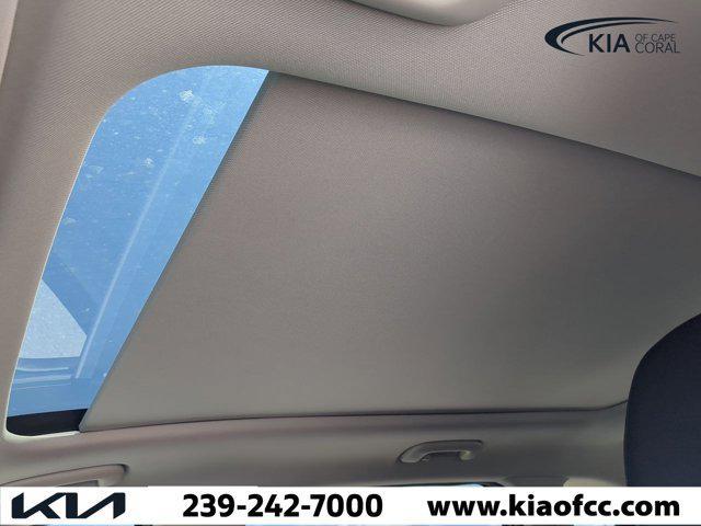new 2025 Kia Sorento car, priced at $32,226