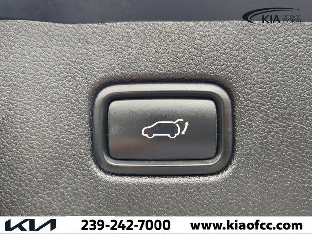 used 2018 Kia Sorento car, priced at $14,071