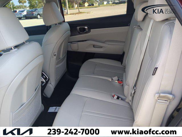 new 2025 Kia Sorento car, priced at $33,875