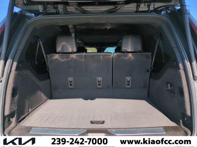 used 2023 Cadillac Escalade ESV car, priced at $61,617