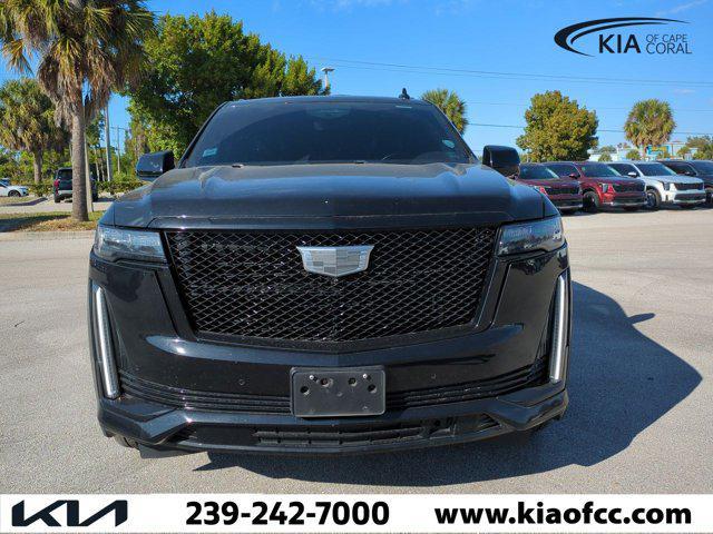 used 2023 Cadillac Escalade ESV car, priced at $61,617