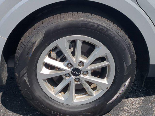 used 2023 Kia Carnival car, priced at $25,991