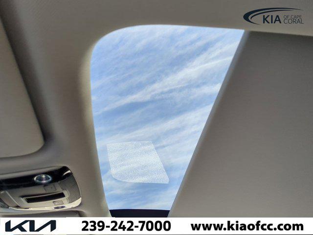 new 2024 Kia Sorento car, priced at $32,495