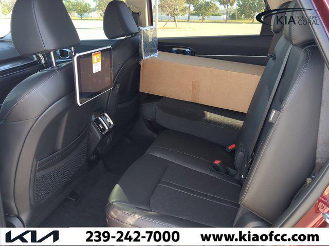 new 2025 Kia Sorento car, priced at $33,438