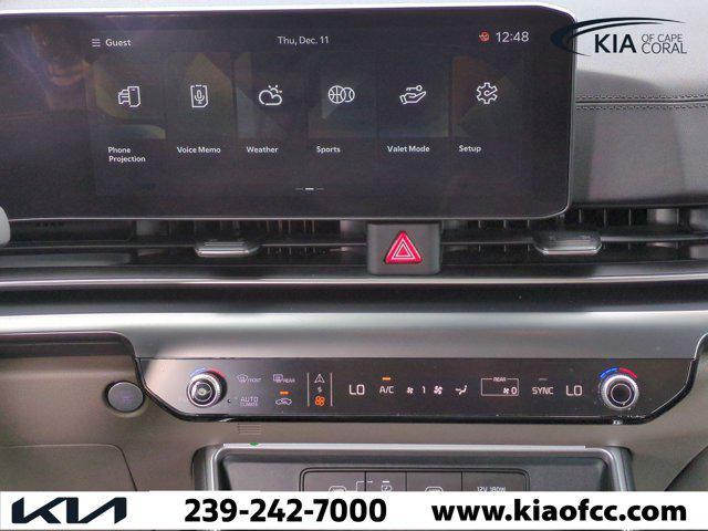 used 2025 Kia Carnival car, priced at $32,810