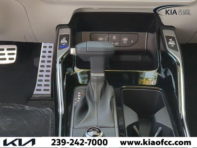 new 2024 Kia Sorento car, priced at $37,819