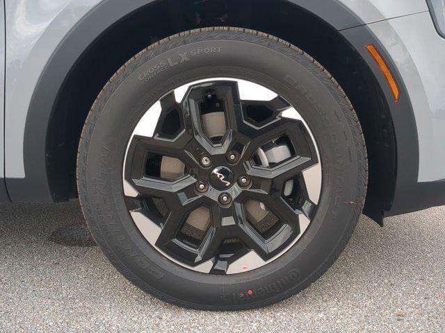 new 2025 Kia Sorento car, priced at $38,595