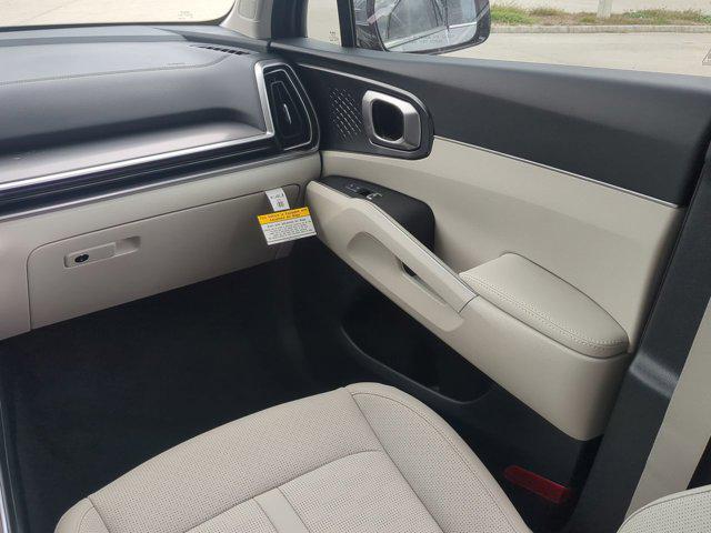 new 2025 Kia Sorento car, priced at $38,595